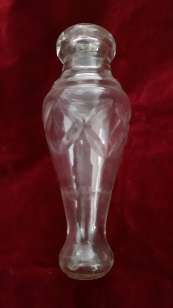 Centre Stem Column with petal design 175mm High