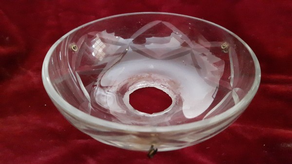 Hand cut top canopy crossed petal design