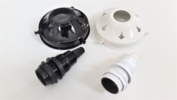 E14 SES lamp holder with 3 1~4 inch gallery in black or white