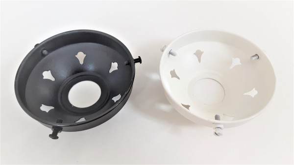 E14 SES lamp holder with 3 1~4 inch gallery in black or white