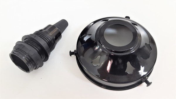 E14 SES lamp holder with 3 1~4 inch gallery in black or white