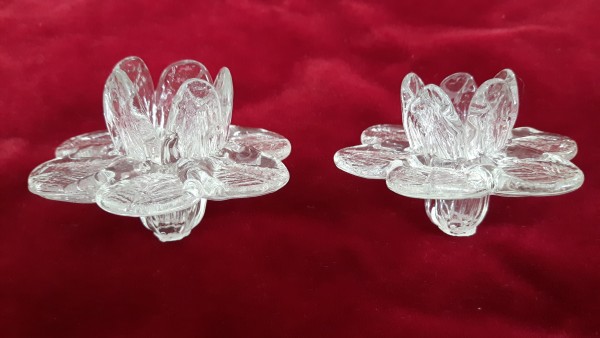 Hand blown glass flowers small closed