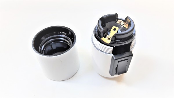 Bakelite switched lamp holder ES E27 Plain skirt white with black switch 10MM base thread 