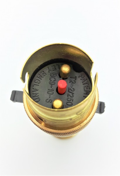 Switched pedestal lamp holder B22 Brass Finish 4 Height Options