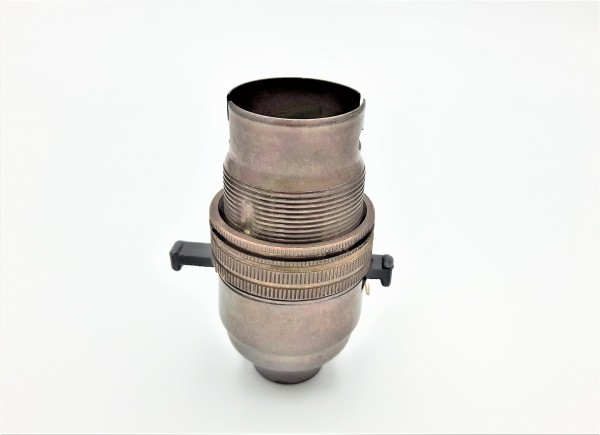 Switched lamp holder BC B22 old Brass finish half inch base thread