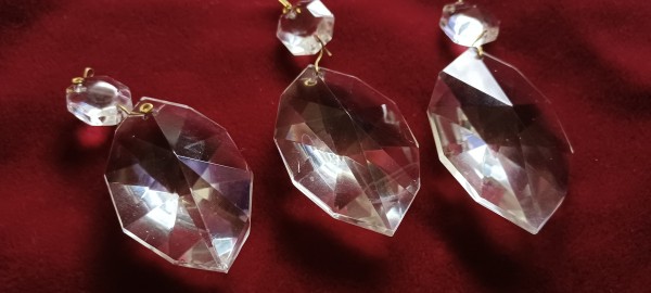 Chandelier crystal droppers