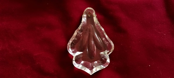 Thick chandelier drop