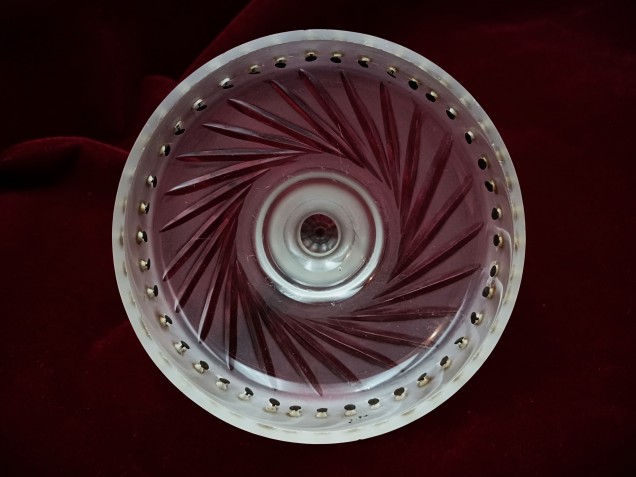 Bag type chandelier cut frosted glass finial 40 pin holes 