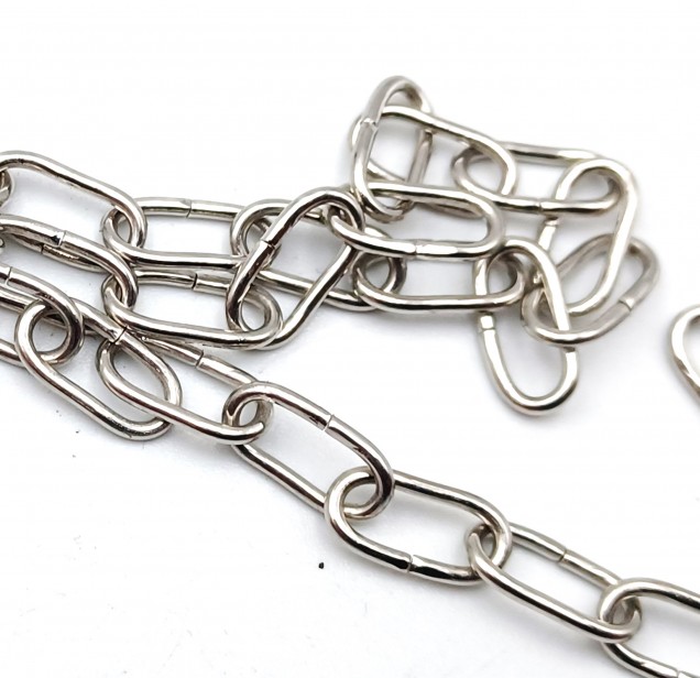 Chrome chandelier chain small oval split link 2kgs max