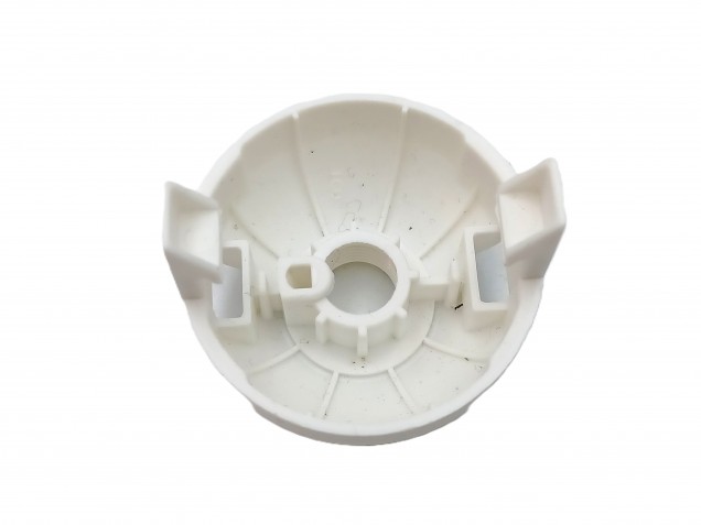 E27 2 PART WHITE PLASTIC LAMP HOLDER THREADED SKIRT AND SHADE RINGS