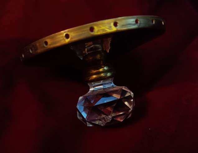 Bag Type Chandelier Finial 26 Pin Holes 