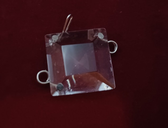 Square Divider 3 or 4 Pin Hole