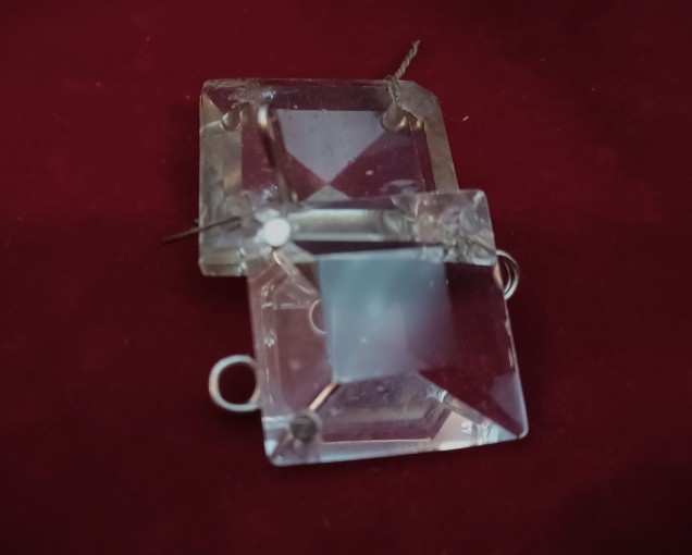 Square Divider 3 or 4 Pin Hole