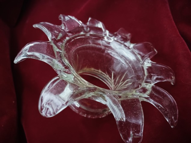 Venetian Chandelier glass stem open flower clear