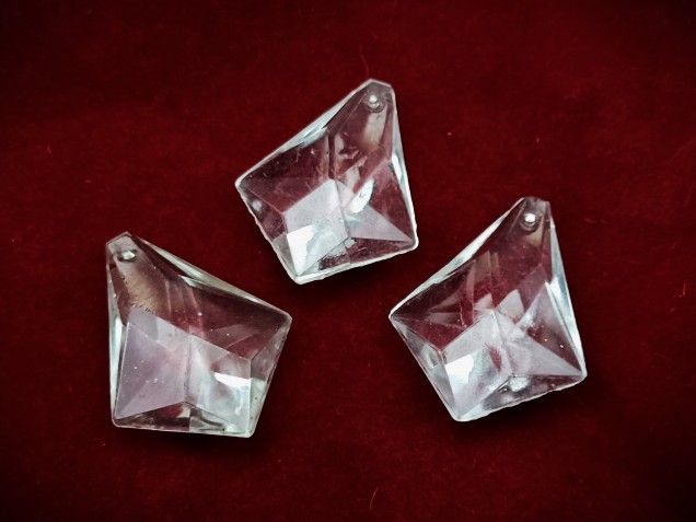 Chandelier Kite Pendant Drop