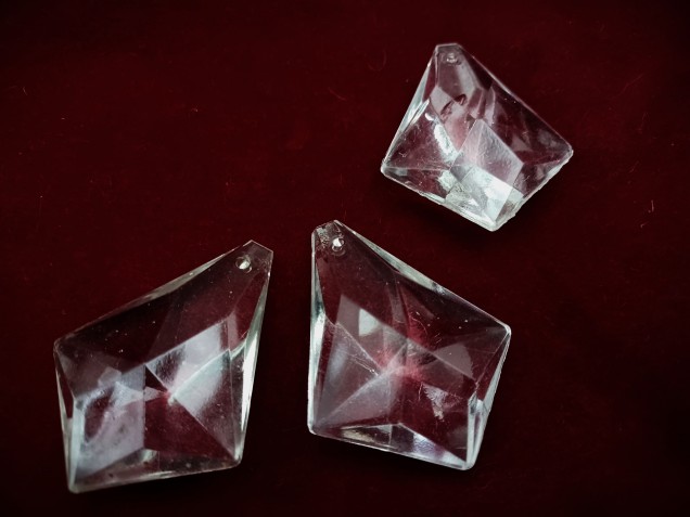 Chandelier Kite Pendant Drop