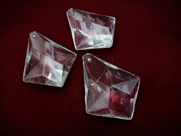 Chandelier Kite Pendant Drop