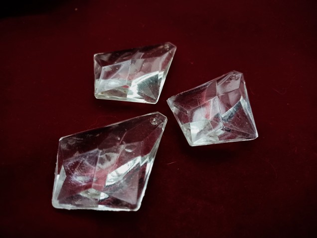 Chandelier Kite Pendant Drop