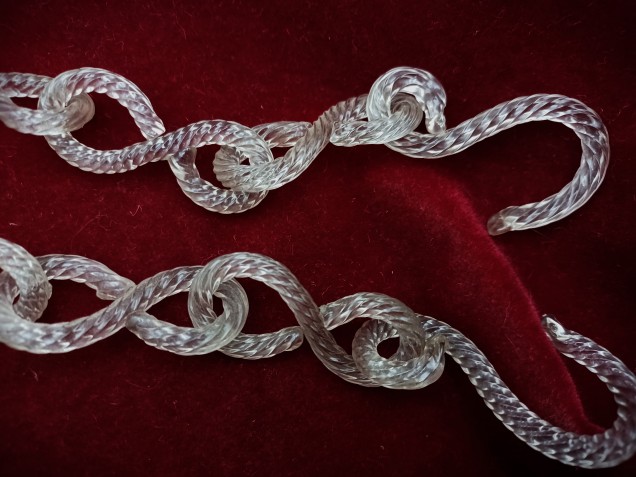 Venetian Glass Sway Chain Clear Glass  