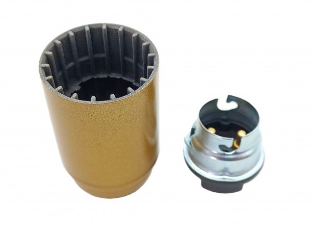 B22 Bakelite lamp holder in gold