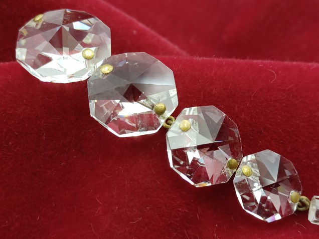 Crystal icicle drop with buttons high lead content crystal drop 