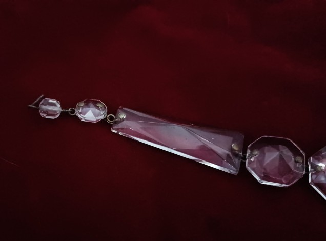 Chandelier Coffin Strand Complete With Buttons 220mm Overall Length Clear Glass