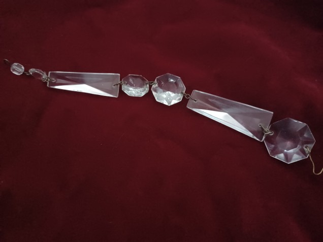 Chandelier Coffin Strand Complete With Buttons 220mm Overall Length Clear Glass