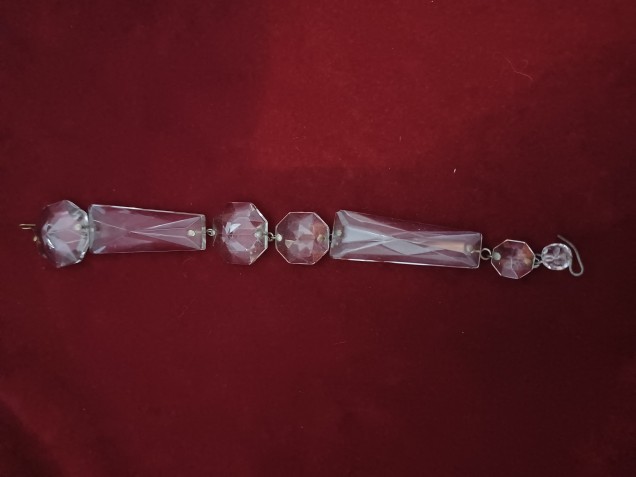 Chandelier Coffin Strand Complete With Buttons 220mm Overall Length Clear Glass