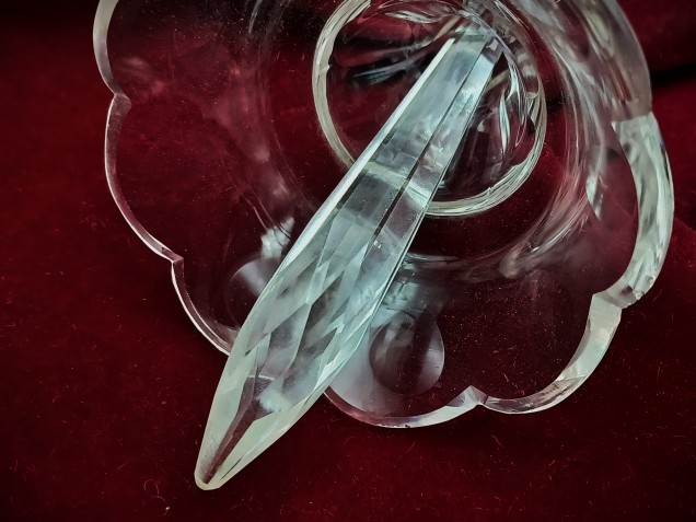 Chandelier lower bell finial 130mm high