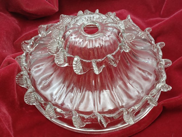 Venetian glass chandelier bottom bowl 