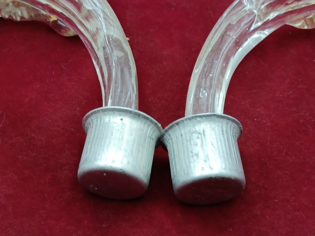 2 X Venetian chandelier gold and Clear glass Leaves