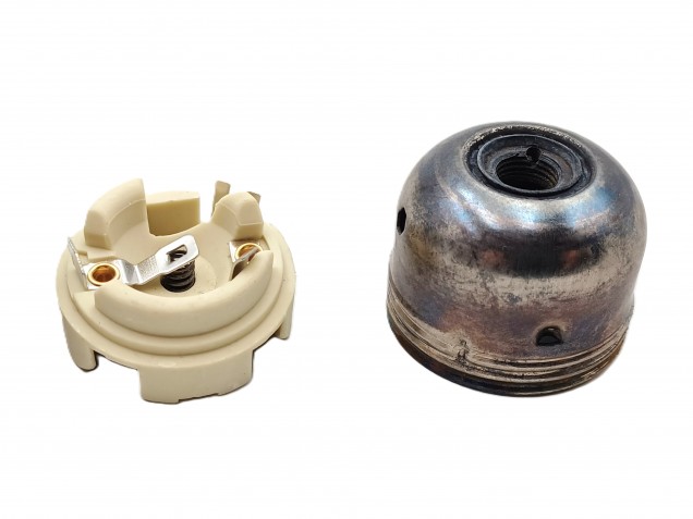 ES E27 lamp holder 3 part plain skirt in antique silver plated