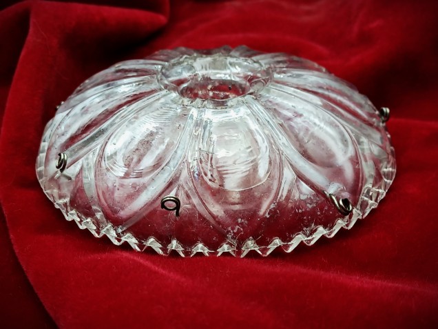 Bobeche with 10 pin holes