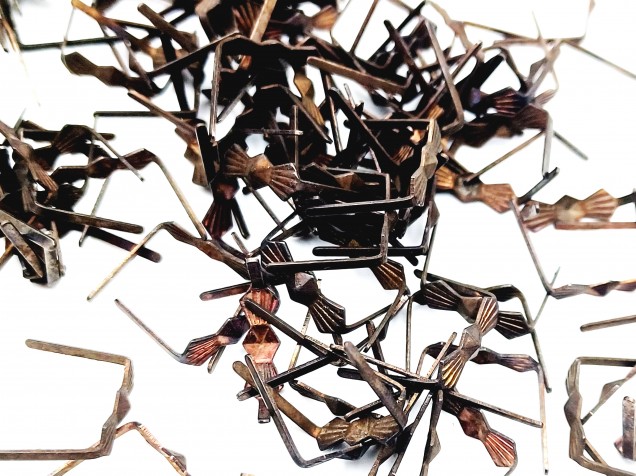 Antique Brass Bow Clips 11mm Closed 34mm Open