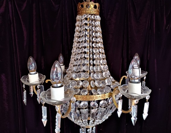 Crystal And Glass Chandelier 6 Arms 9 Lights Tent And Bag Style