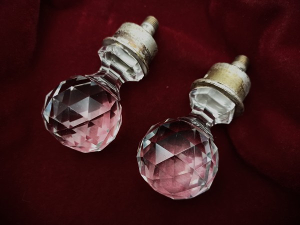 Chandelier ball finial with 10mm thread