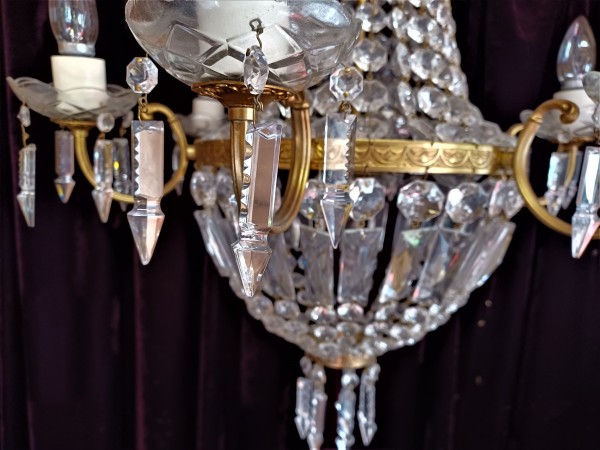 Crystal And Glass Chandelier 6 Arms 9 Lights Tent And Bag Style