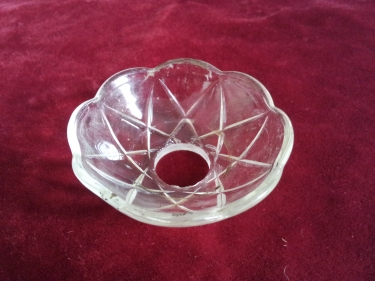 VINTAGE CHANDELIER BOBECHE GLASS PAN