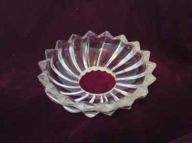 OLD CHANDELIER HAND BLOWN GLASS DISH SEGMENT STYLE